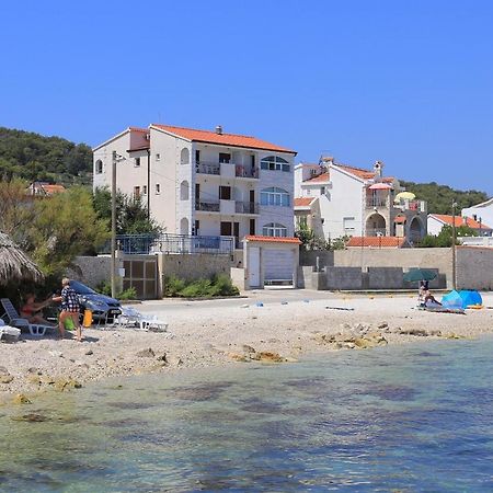 Apartments By The Sea Slatine, Ciovo - 14541 Luaran gambar