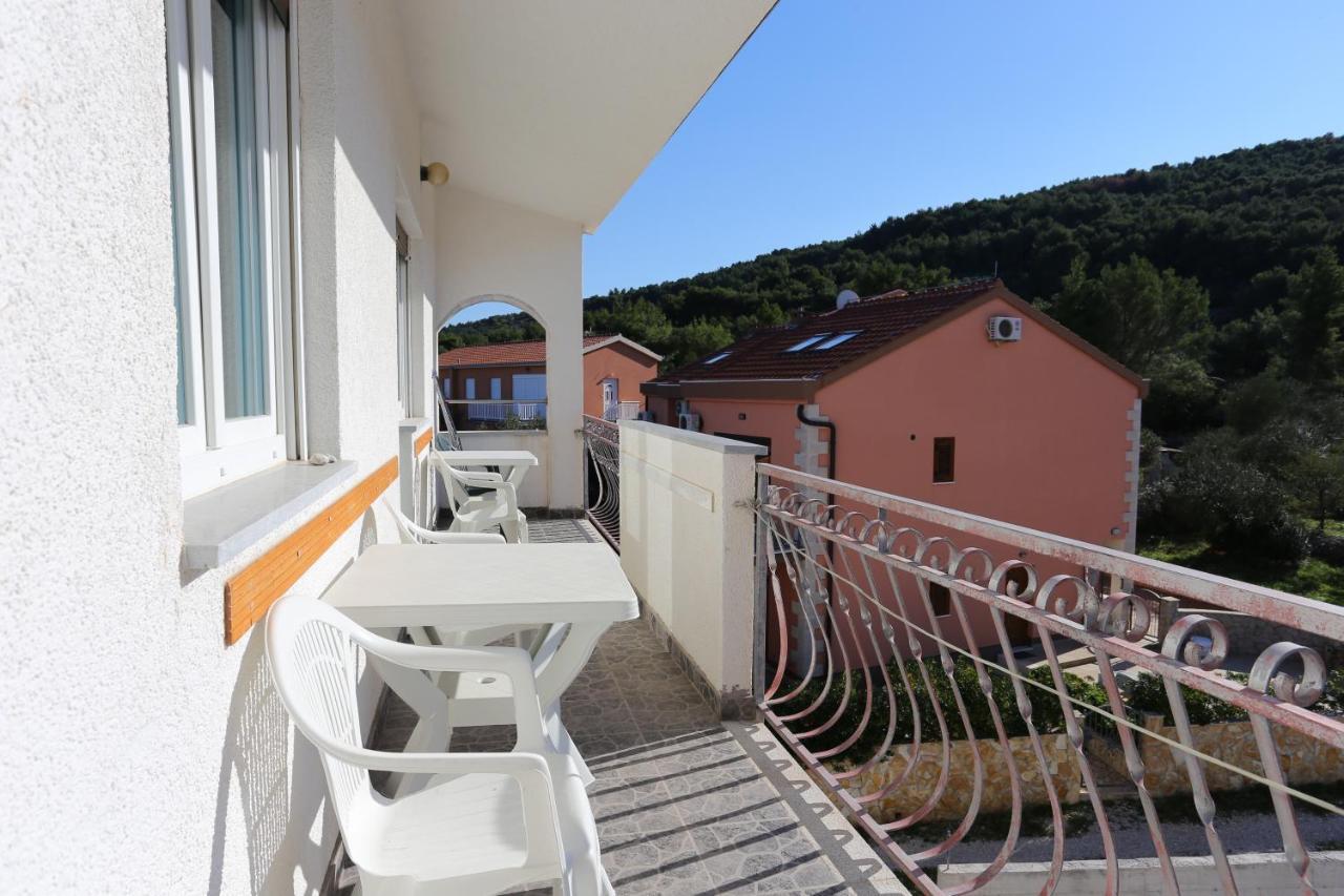 Apartments By The Sea Slatine, Ciovo - 14541 Luaran gambar