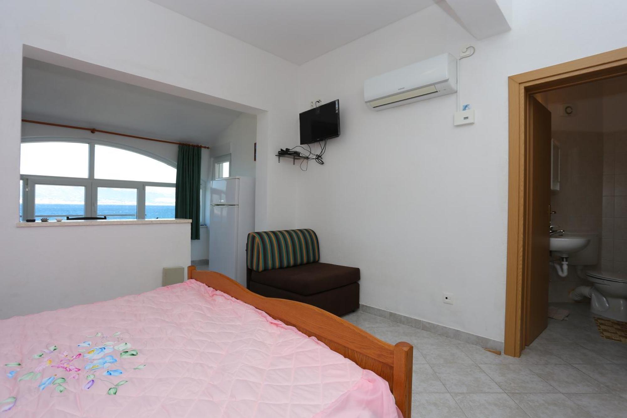 Apartments By The Sea Slatine, Ciovo - 14541 Bilik gambar